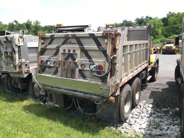 Mack CV700 Lame pentru dezapezire si pluguri