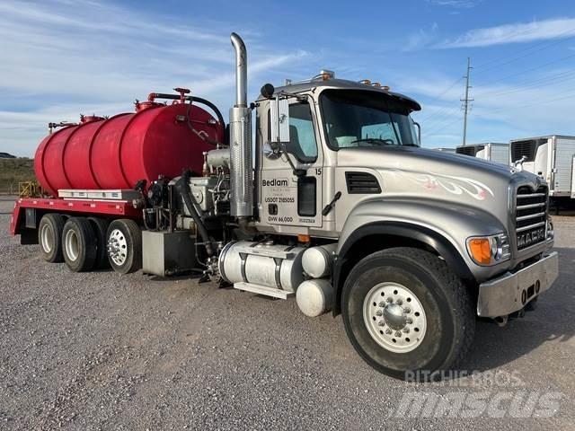Mack CV713 Utilaje construcții - Altele