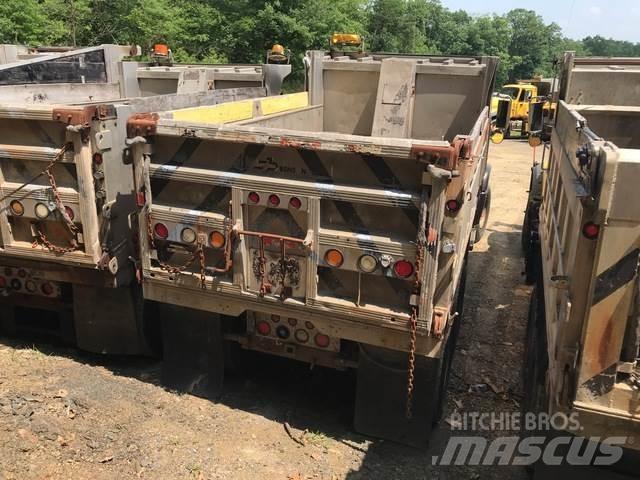 Mack CV713 Lame pentru dezapezire si pluguri
