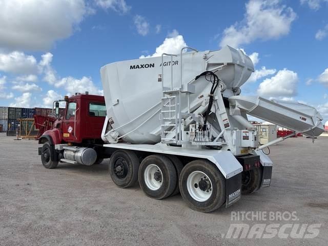 Mack CV713 Altele