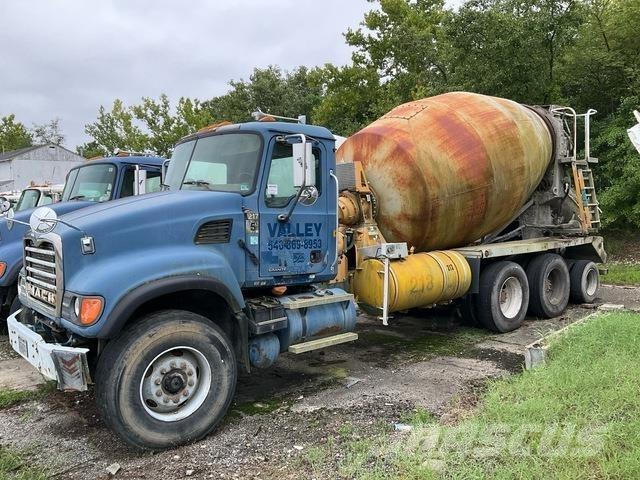 Mack CV713 Altele