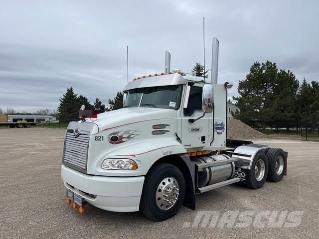 Mack CXN613 Autotractoare