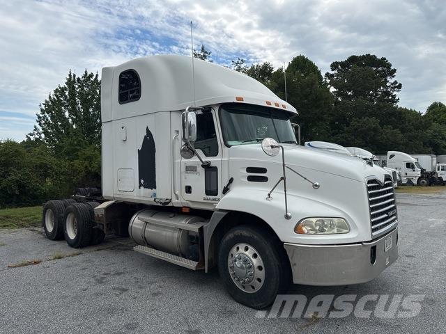 Mack CXP613 Autotractoare