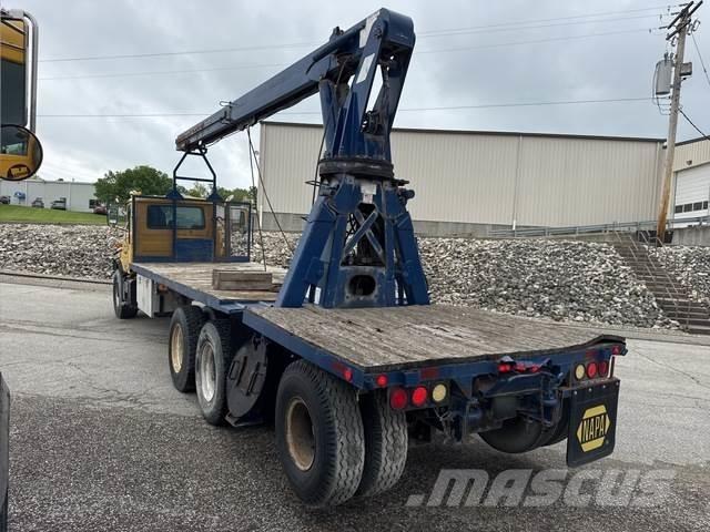 Mack DM688S Altele