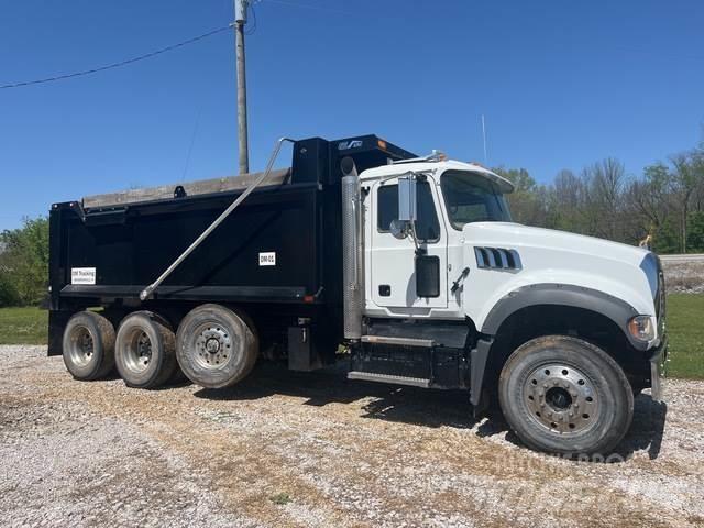 Mack GR84F Autobasculanta