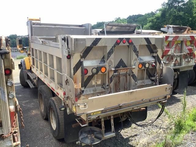 Mack GU713 Lame pentru dezapezire si pluguri