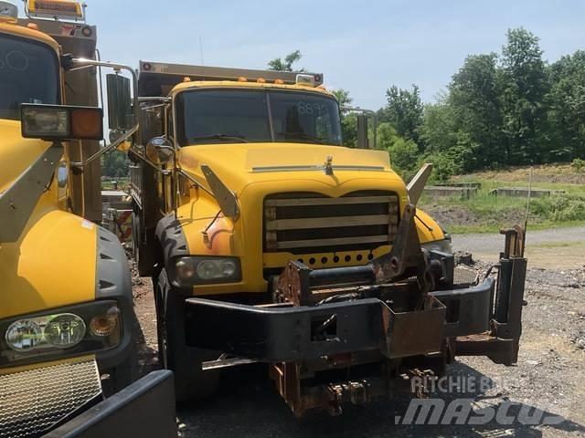 Mack GU713 Lame pentru dezapezire si pluguri