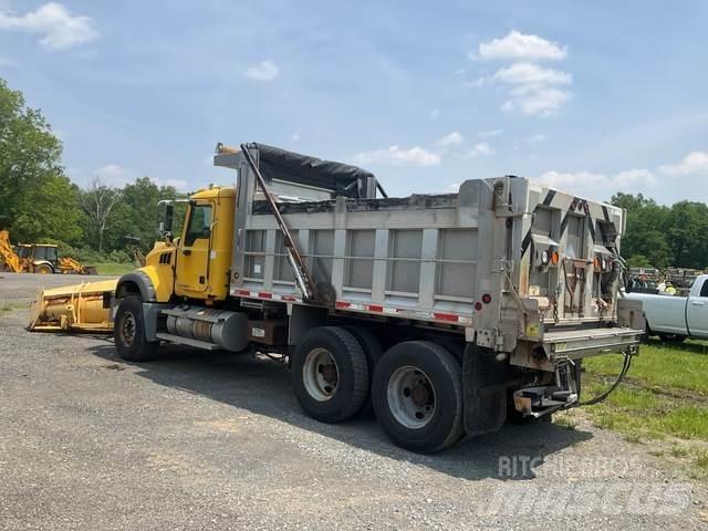 Mack GU713 Lame pentru dezapezire si pluguri