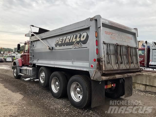 Mack GU713 Autobasculanta