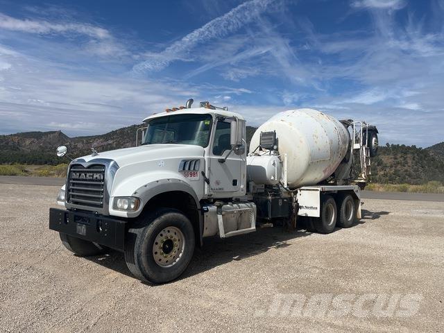 Mack GU713 Altele