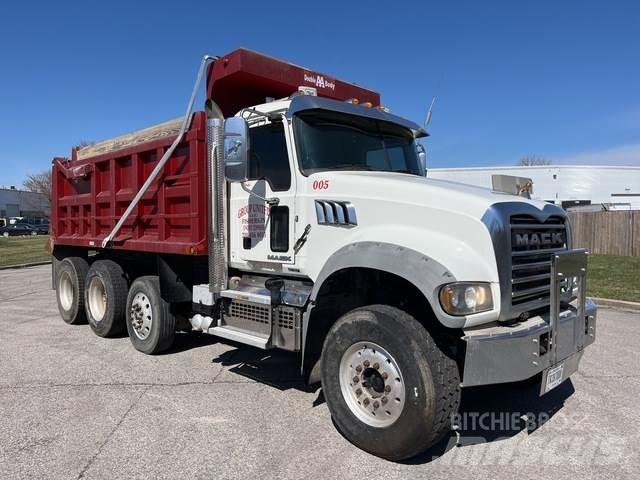 Mack GU714 Autobasculanta