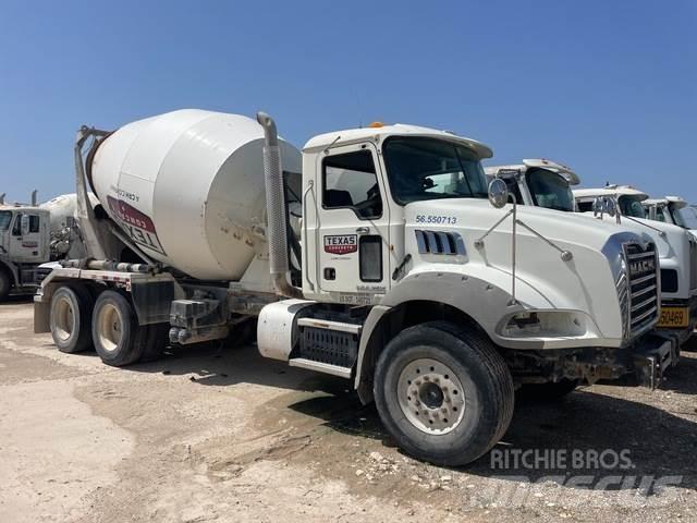 Mack GU813 Altele