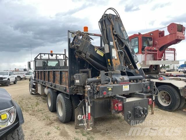 Mack GU813 Camioane platforma/prelata