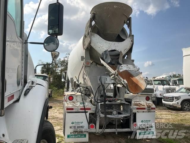 Mack GU813 Altele