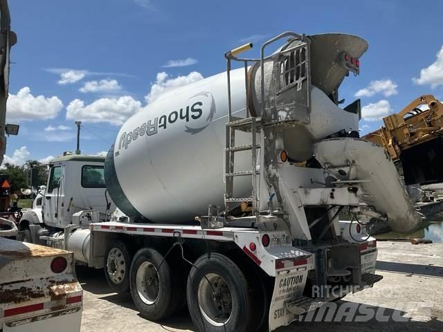 Mack GU813 Altele