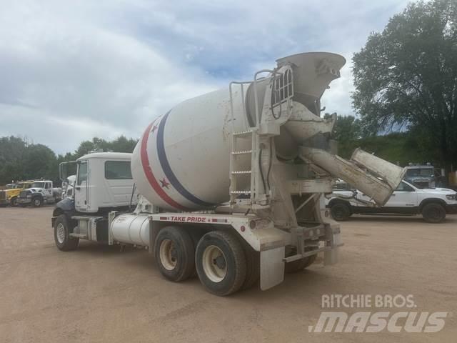 Mack GU813 Altele