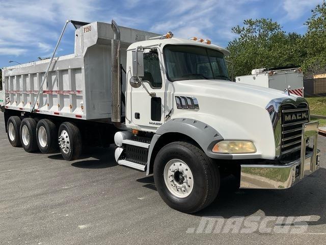 Mack GU813 Autobasculanta