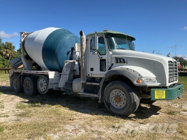 Mack GU813 Altele