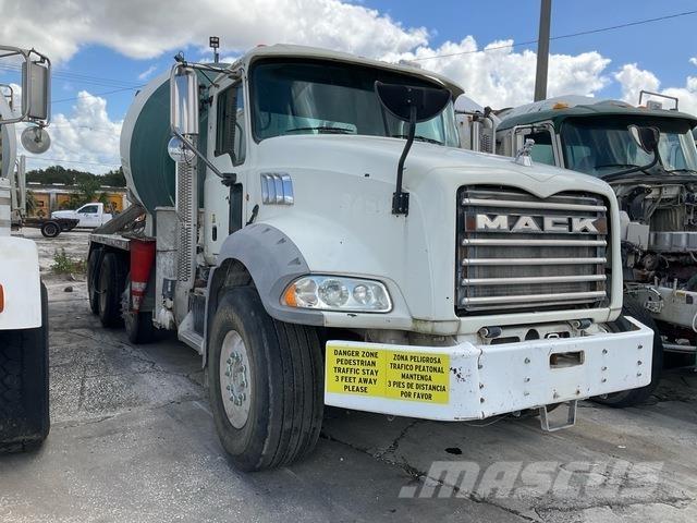 Mack GU813 Altele