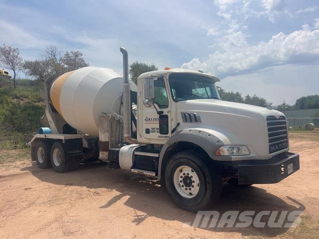 Mack GU813 Altele
