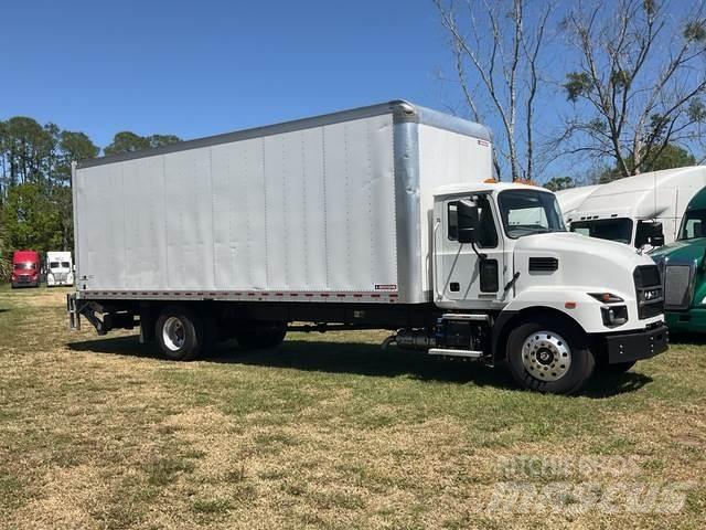 Mack MD6 Autocamioane