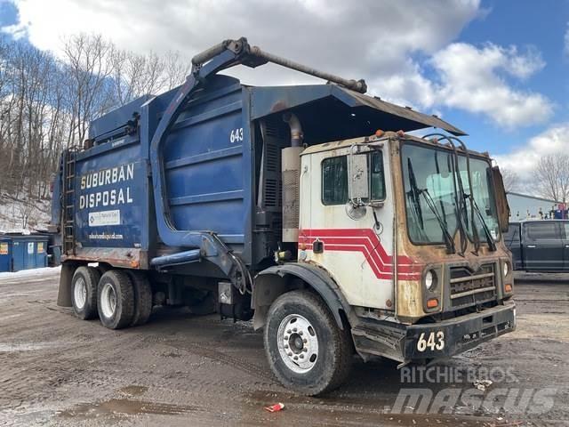 Mack MRU613 Camion de deseuri