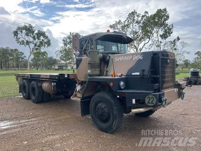 Mack R686T Camioane platforma/prelata