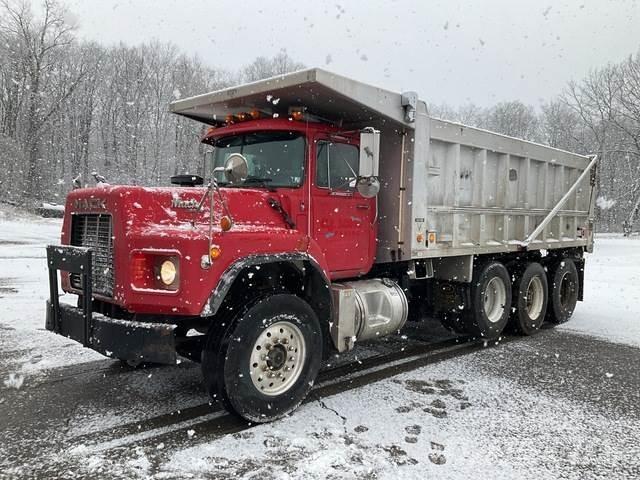Mack RB688S Autobasculanta