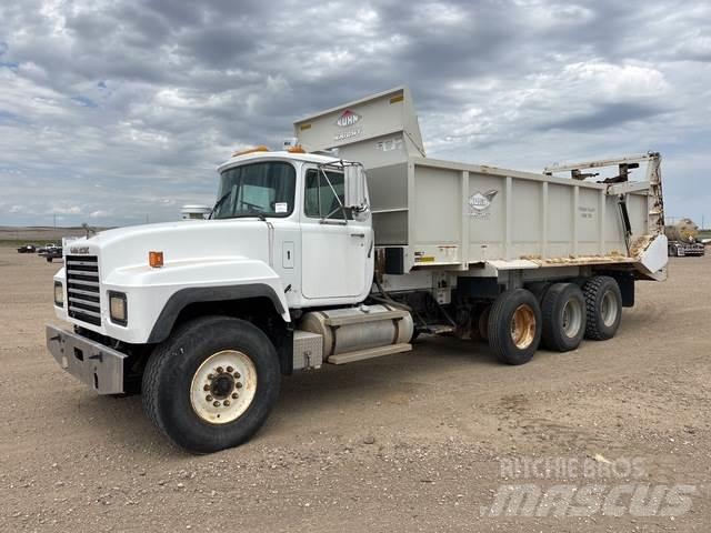 Mack RD60 Lame pentru dezapezire si pluguri