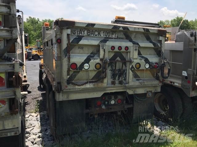 Mack RD600 Lame pentru dezapezire si pluguri