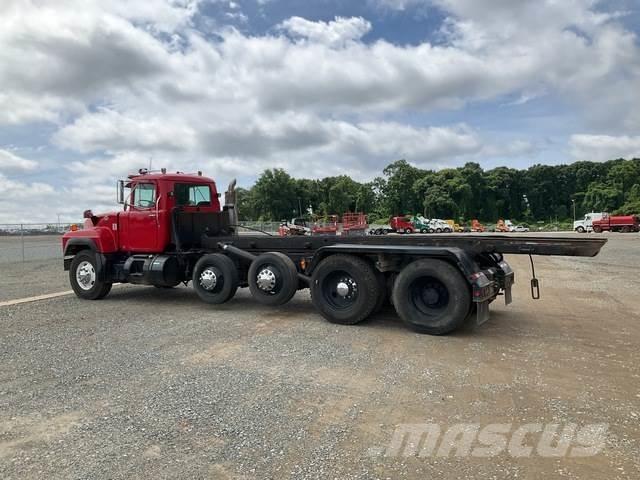 Mack RD688S Camion cu incarcator