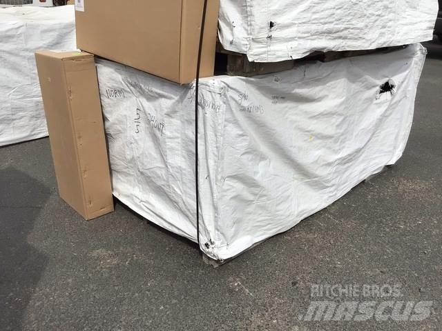 Mahindra  Alte masini pentru drum si zapada