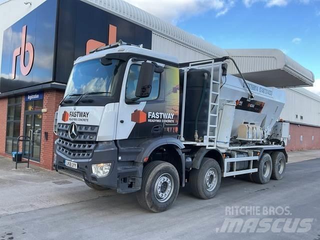 Mercedes-Benz  Utilaje construcții - Altele