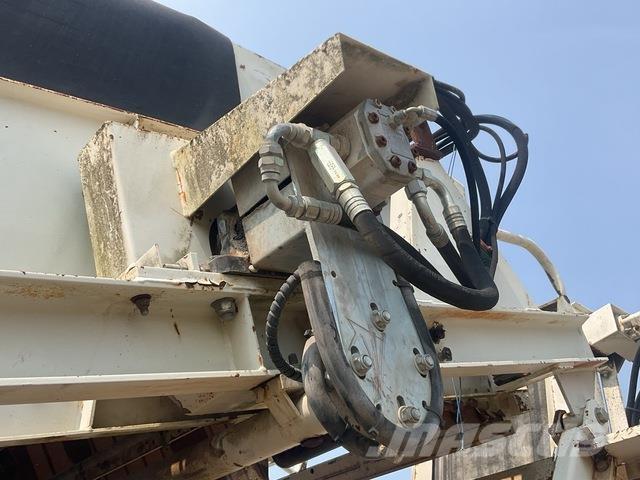 Metso R220 Cernuitoare