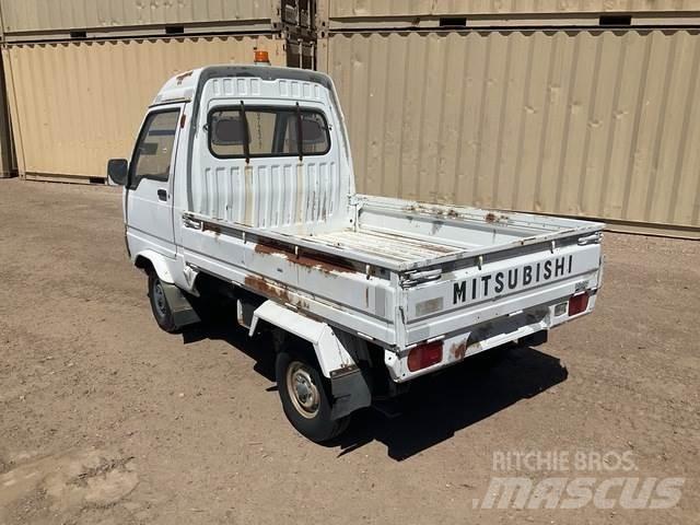 Mitsubishi  Masini utilitare