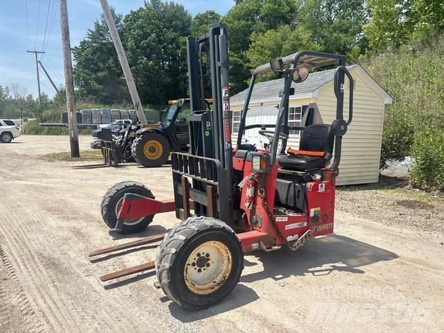 Moffett M45P Stivuitoare montate pe camioane