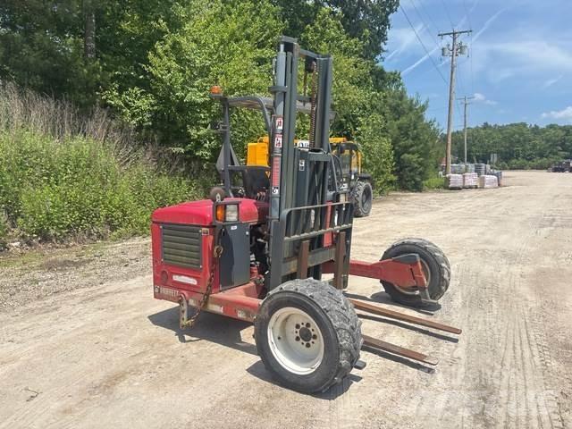 Moffett M45P Stivuitoare montate pe camioane