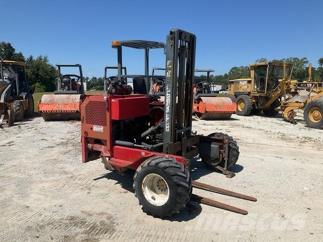 Moffett M5000 Stivuitoare montate pe camioane