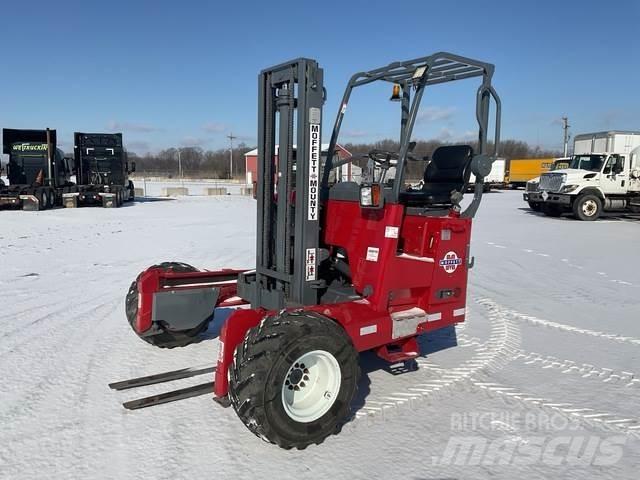 Moffett M55 Utilaje construcții - Altele