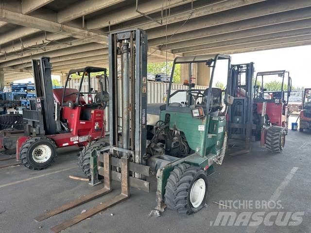 Moffett M55 Stivuitoare montate pe camioane