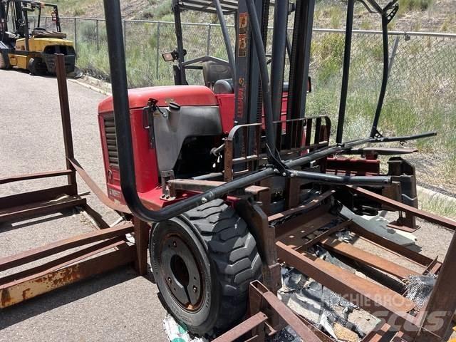 Moffett M55.4 Stivuitoare montate pe camioane