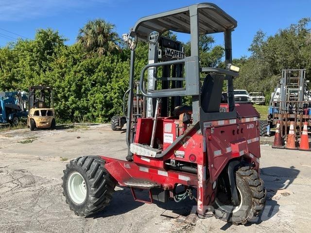 Moffett M5500 Stivuitoare montate pe camioane