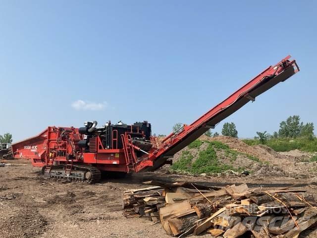 Morbark 6400XT Rasnita/masina de sfaramat