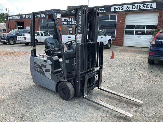 Nissan 1N1L15Y Stivuitor electric