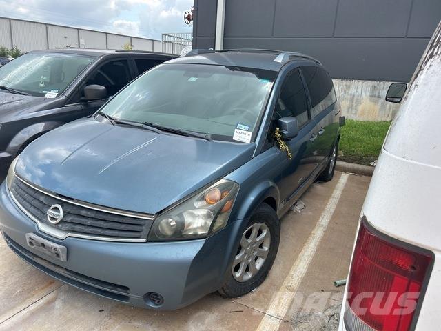 Nissan Quest Masini