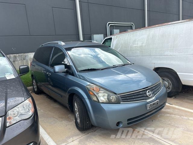 Nissan Quest Masini