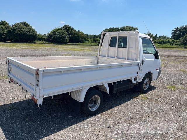 Nissan VANETTE Altele