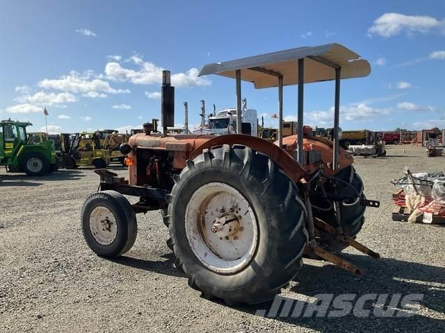 Nuffield DM4 Tractoare