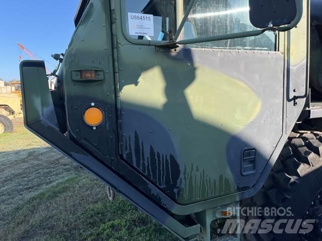 Oshkosh M985 Altele