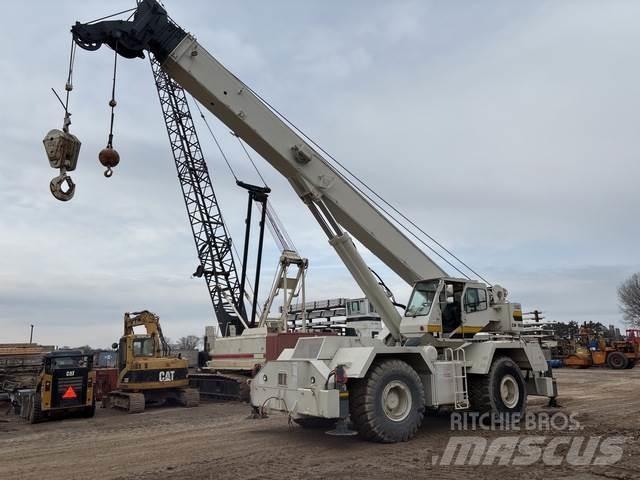 P&H CN150 Macara teren accidentat